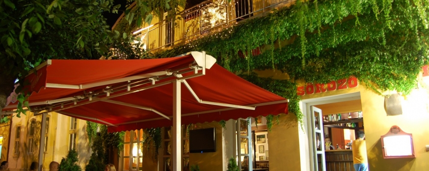 Club Hotel