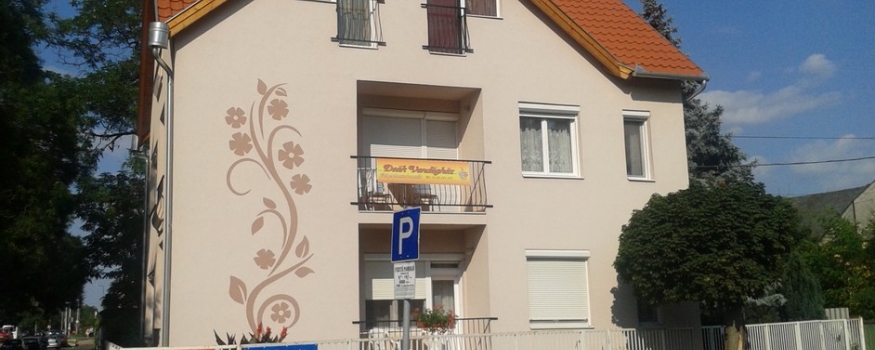 Deák Vendégház a fürdővel szemben!