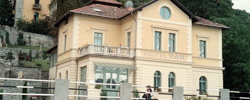 Hotel Vár Wellness és Kastélyszálló