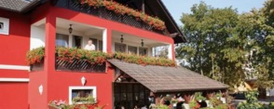 Korona Panzió***Étterem