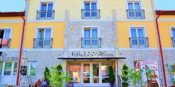 Nefelejcs Hotel Superior