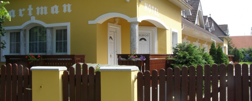 Óvár Apartman Hotel
