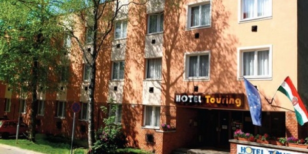 Touring Hotel 